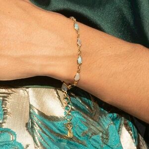 ⚡️NWT⚡️Niiki Paris Gold Gemstone “Melanie” Bracelet